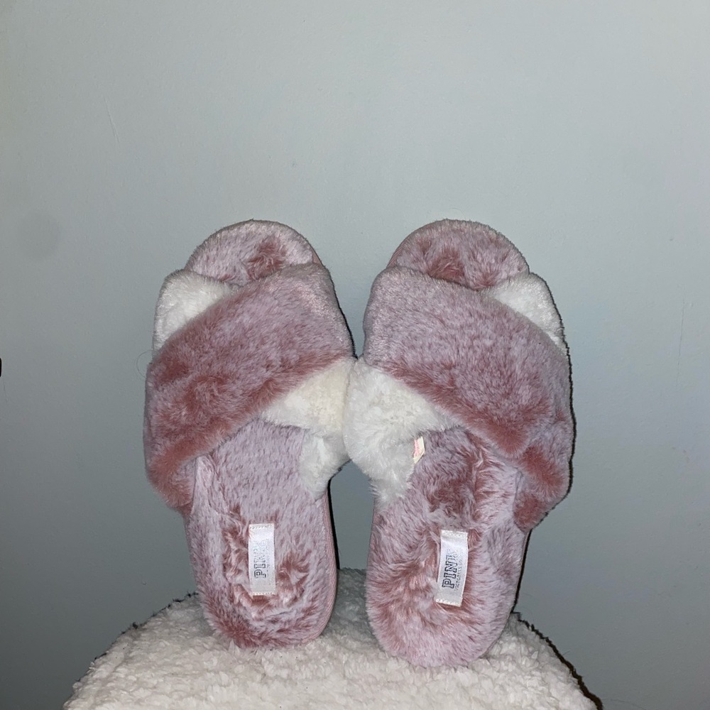 PINK lounge slippers